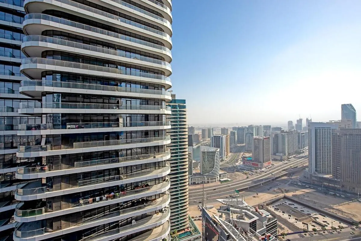 Exceptional 1Br With Canal Views In Downtown Dubai