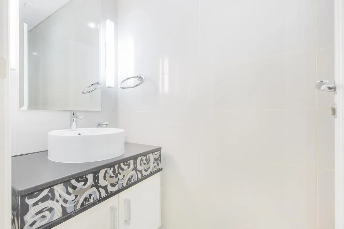Exceptional 1Br With Canal Views In Downtown Dubai United Arab Emirates